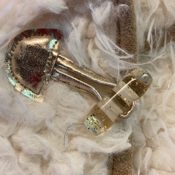 Little Lass Vest - Picture 6 of 9